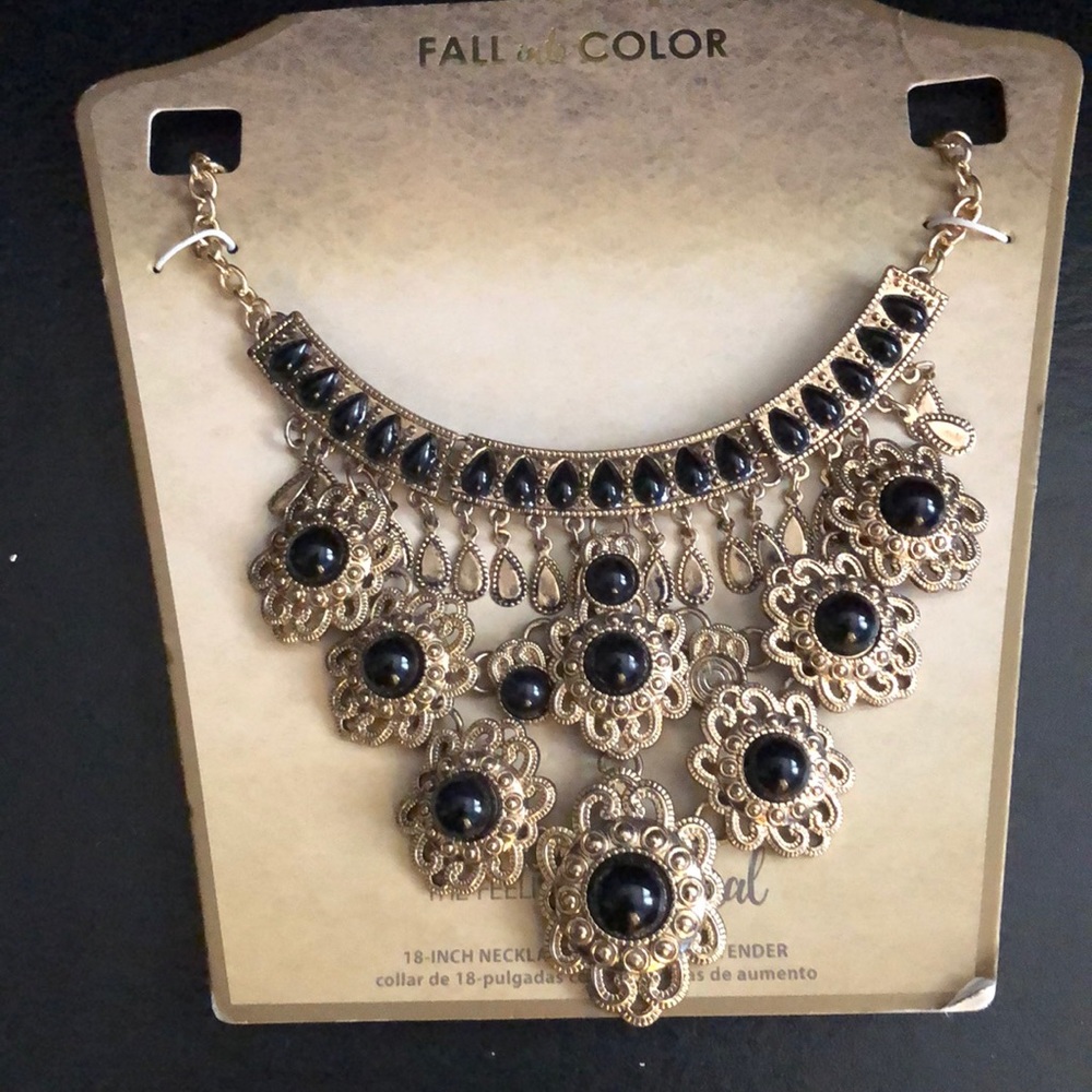 Necklace (Neutral)